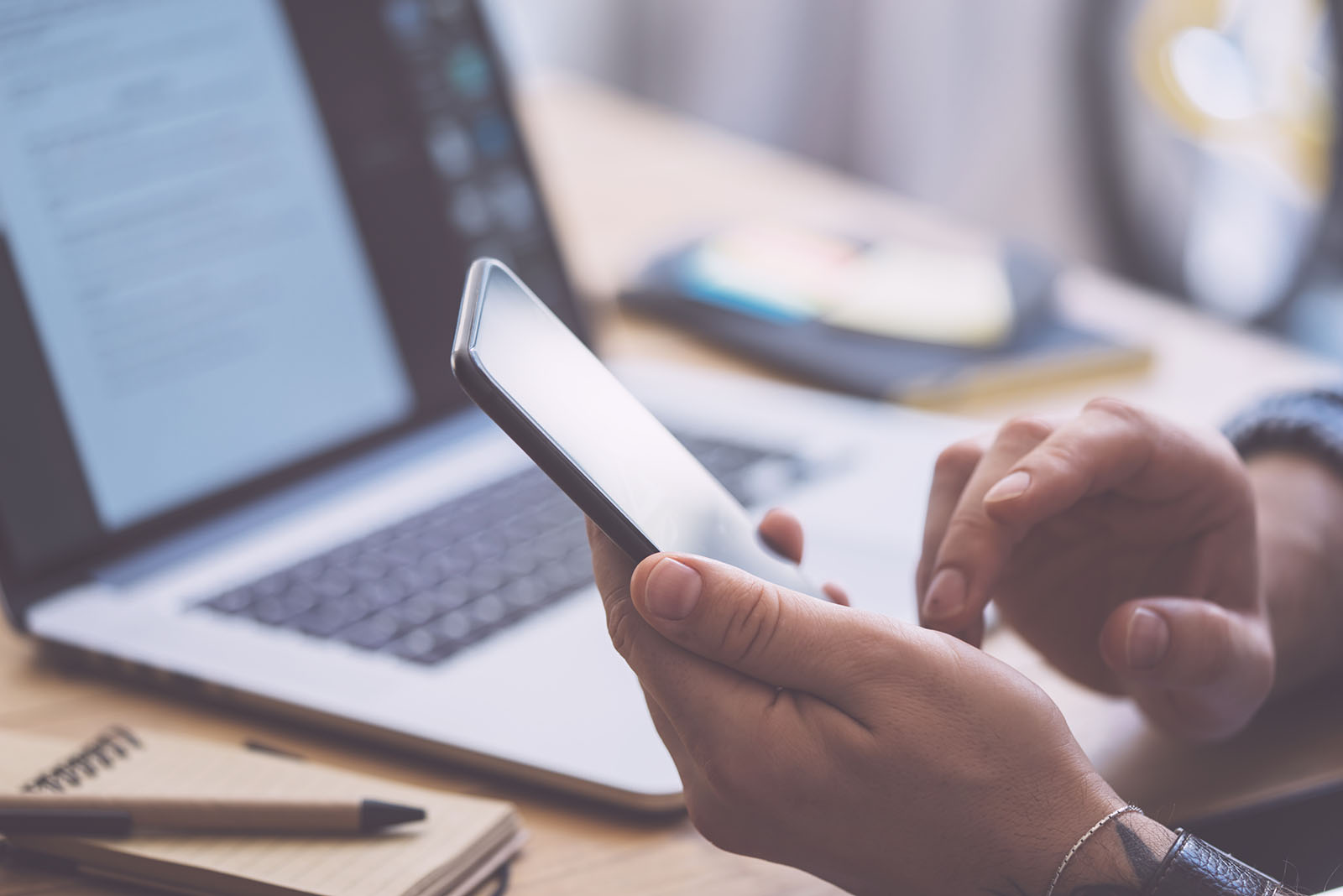 O Modelo D+1/D+3/D+7: os Templates de Follow-up Que Podem Aumentar Sua Resposta em Até 47%